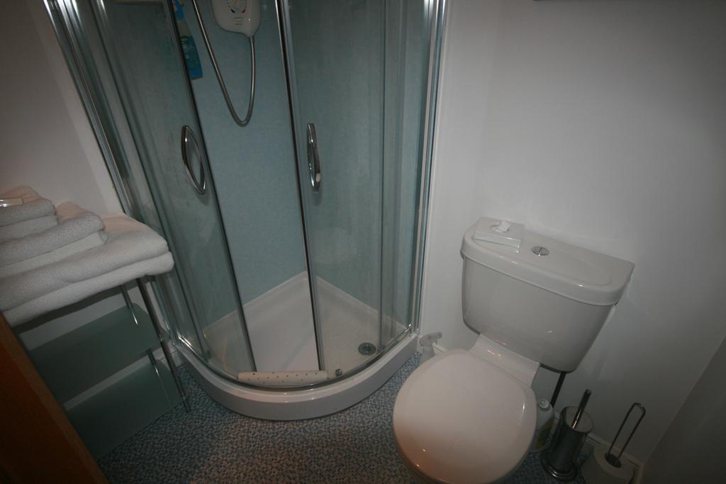 Stonewater House Vegan Bed And Breakfast Lamlash Room photo